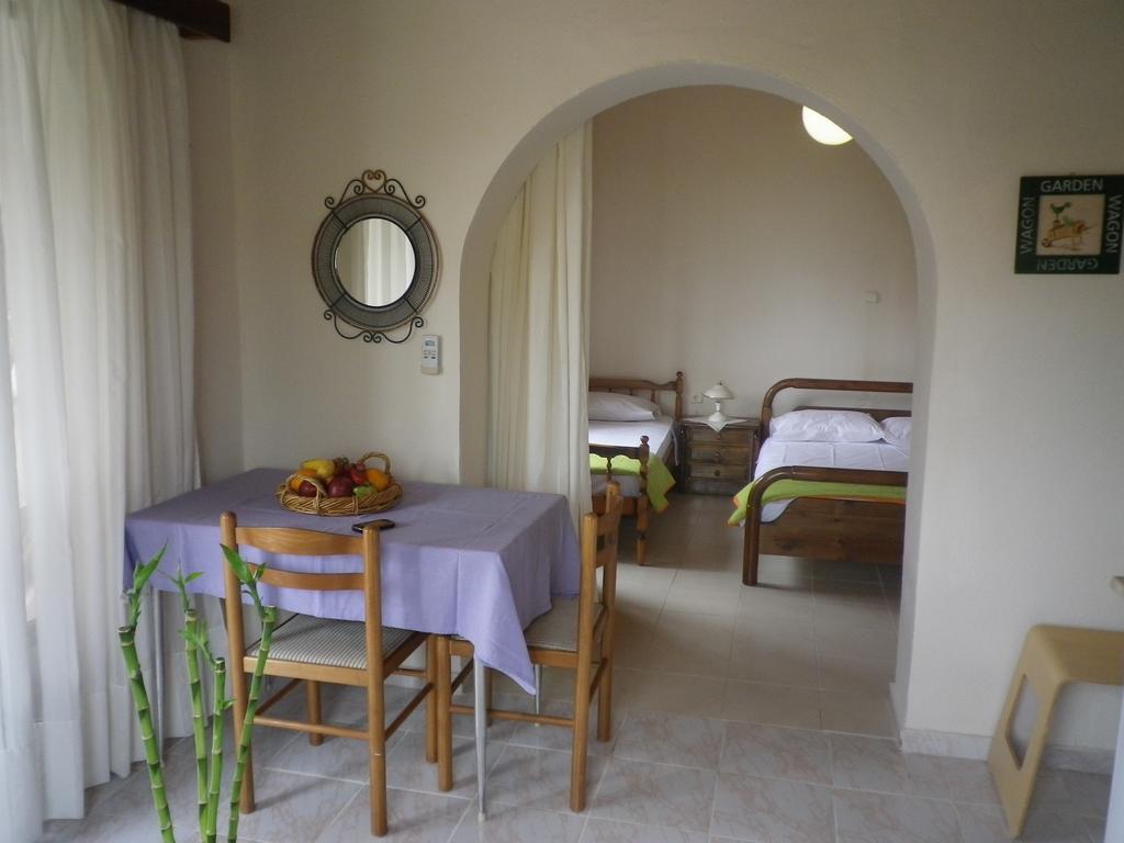 Spiridoula Apartments Agios Stefanos Avliotes  Eksteriør bilde